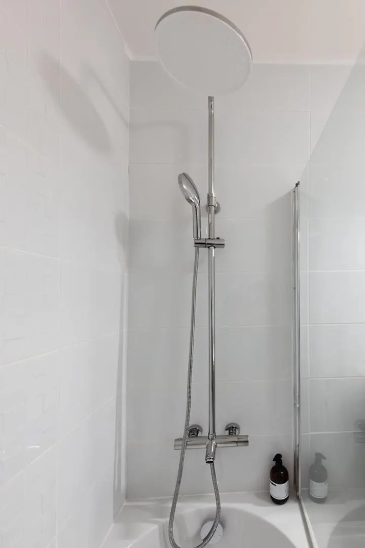 Le 27 - Appartement 3*** Cosy A Lyon Parking Διαμέρισμα