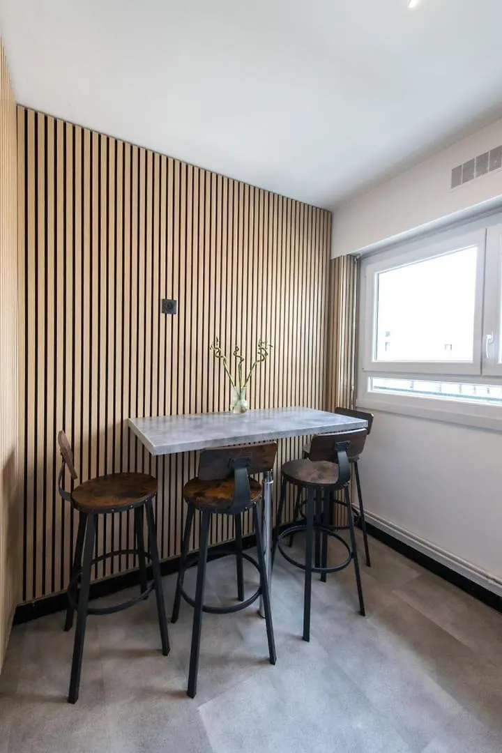 Le 27 - Appartement 3*** Cosy A Lyon Parking