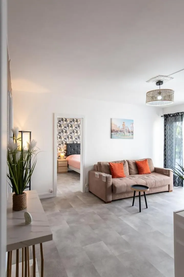 Le 27 - Appartement 3*** Cosy A Lyon Parking